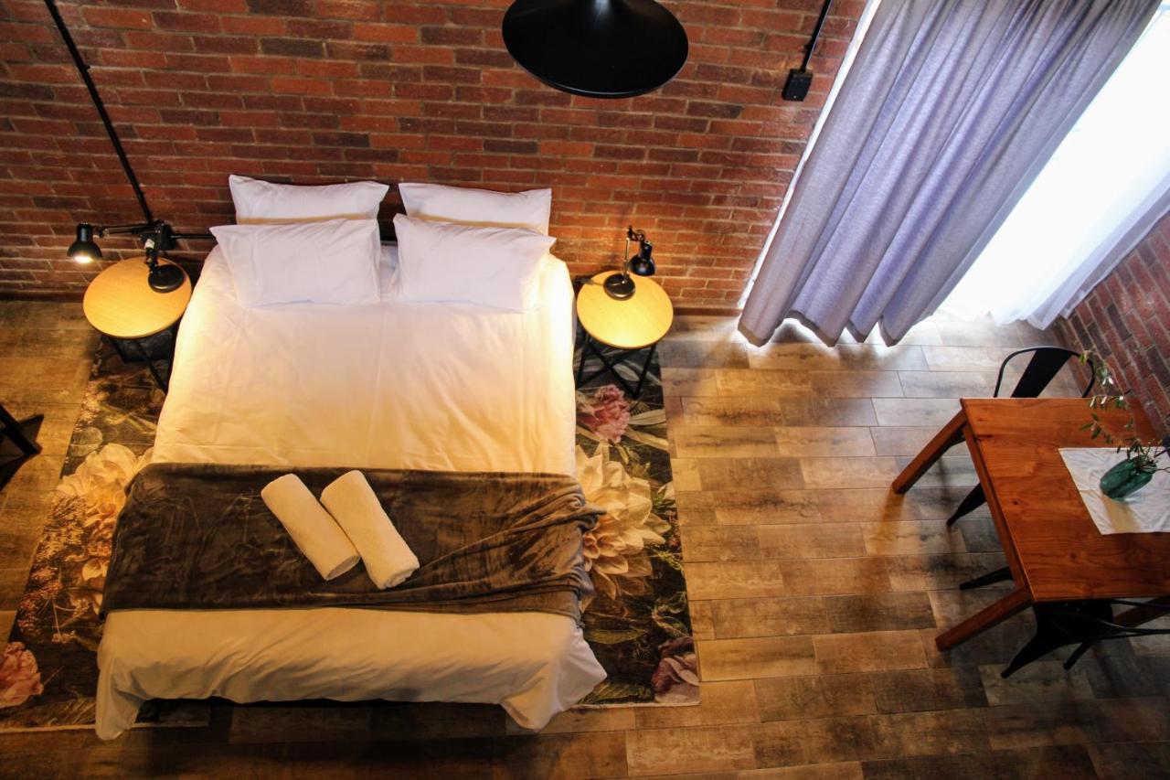 Nini'S Guest Units Hotel Bloemfontein Bagian luar foto