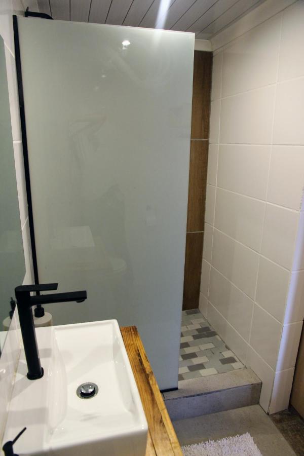 Nini'S Guest Units Hotel Bloemfontein Bagian luar foto